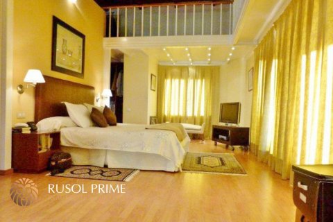 Villa à vendre Castelldefels, Barcelona, Espagne, 6 chambres, 580 m2 No. 8837 - photo 12