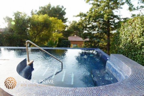 Villa à vendre Castelldefels, Barcelona, Espagne, 6 chambres, 580 m2 No. 8837 - photo 8