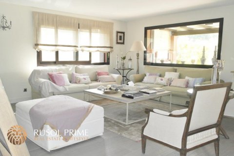 Villa à vendre à Sant Andreu de Llavaneres, Barcelona, Espagne, 8 chambres, 511 m2 No. 8832 - photo 2