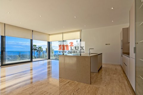 Villa à vendre à Lloret de Mar, Girona, Espagne, 4 chambres, 347 m2 No. 16834 - photo 16