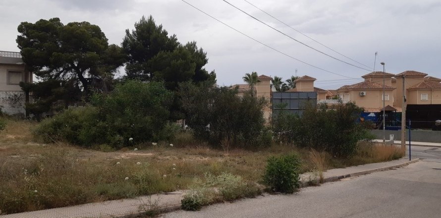 Land plot à Campoamor, Alicante, Espagne No. 14147