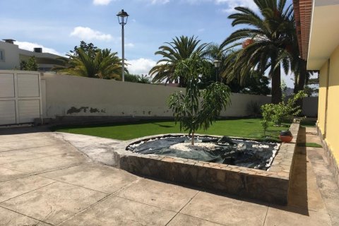 Villa à vendre à La Florida, Alicante, Espagne, 3 chambres, 126 m2 No. 18348 - photo 2