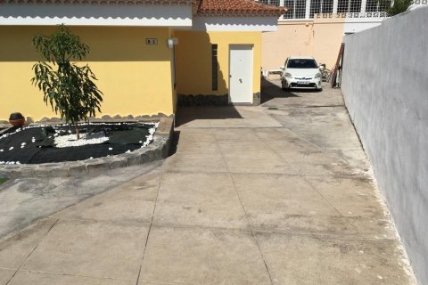 Villa à vendre à La Florida, Alicante, Espagne, 3 chambres, 126 m2 No. 18348 - photo 5