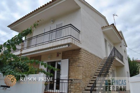 House à vendre à Coma-Ruga, Tarragona, Espagne, 8 chambres, 220 m2 No. 12000 - photo 1