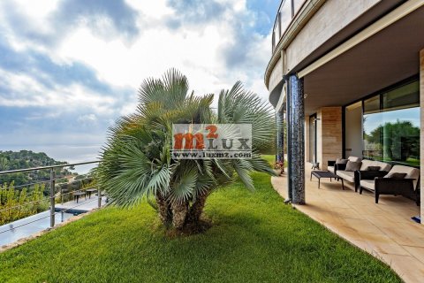 Villa à vendre à Tossa de Mar, Girona, Espagne, 5 chambres, 425 m2 No. 16684 - photo 20