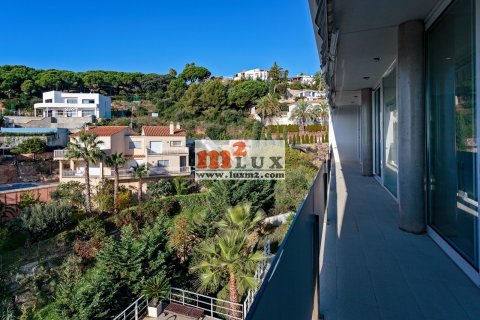 Villa à vendre à Lloret de Mar, Girona, Espagne, 4 chambres, 281 m2 No. 16791 - photo 18