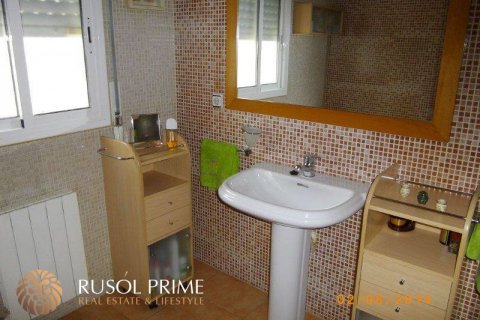 House à vendre à Coma-Ruga, Tarragona, Espagne, 4 chambres, 260 m2 No. 11663 - photo 11