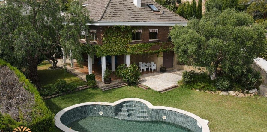 House Coma-Ruga, Tarragona, Espagne 4 chambres, 243 m2 No. 11609