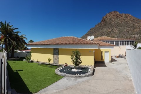 Villa à vendre à La Florida, Alicante, Espagne, 3 chambres, 126 m2 No. 18348 - photo 1