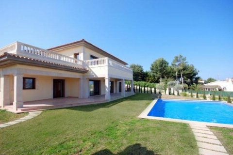 Villa à vendre à Santa Ponsa, Mallorca, Espagne, 4 chambres, 280 m2 No. 18424 - photo 1