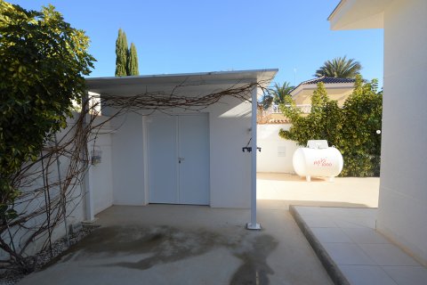 Villa à vendre Cabo Roig, Alicante, Espagne, 3 chambres, 124 m2 No. 19371 - photo 8