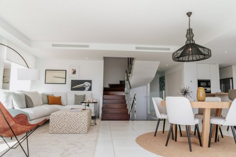 Villa à vendre à Benalmadena, Malaga, Espagne, 4 chambres, 400 m2 No. 20922 - photo 21