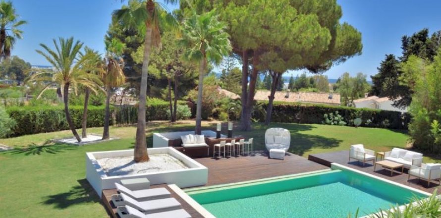 Villa à Marbella, Malaga, Espagne 6 chambres, 500 m2 No. 20907