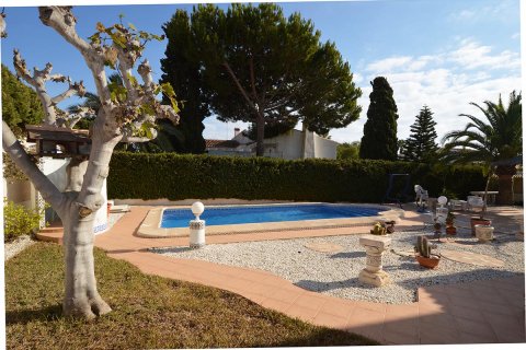 Villa à vendre La Zenia, Alicante, Espagne, 3 chambres, 180 m2 No. 19368 - photo 7