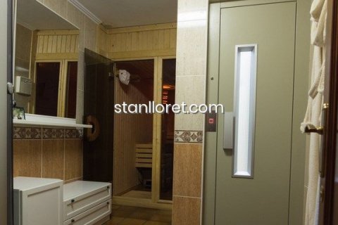Villa à vendre à Blanes, Girona, Espagne, 4 chambres, 455 m2 No. 21184 - photo 15