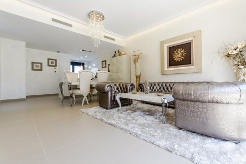 Villa à vendre Campoamor, Alicante, Espagne, 4 chambres, 157 m2 No. 19194 - photo 8