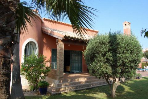 Villa à vendre La Zenia, Alicante, Espagne, 4 chambres, 317 m2 No. 19174 - photo 3