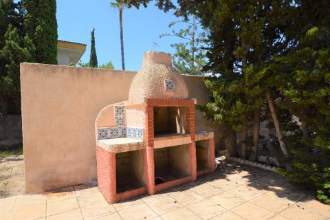 Villa à vendre à La Zenia, Alicante, Espagne, 5 chambres, 195 m2 No. 19404 - photo 9