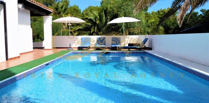 Villa à Sant Agusti des Vedra, Ibiza, Espagne 3 chambres, 300 m2 No. 30839