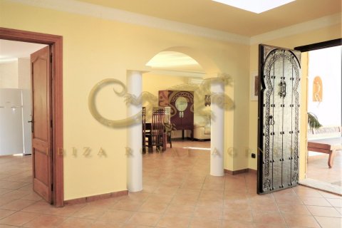 Villa à louer à Benimussa, Ibiza, Espagne, 2 chambres, 179 m2 No. 30840 - photo 8