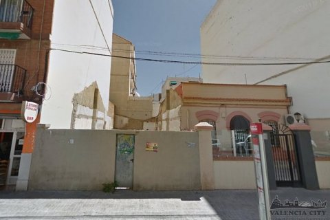 Land plot à vendre à Valencia, Espagne, 140 m2 No. 30897 - photo 1