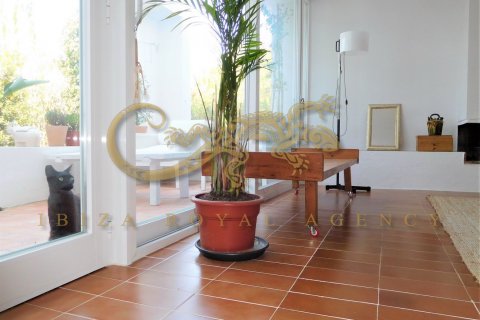 Duplex à vendre à Talamanca, Ibiza, Espagne, 2 chambres, 92 m2 No. 30823 - photo 3