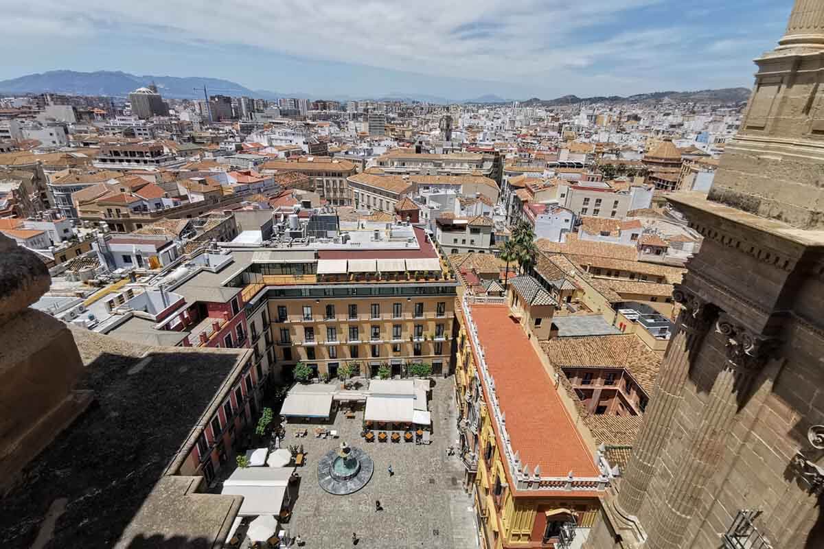 Malaga's 5 districts to buy real estate in and relocate to