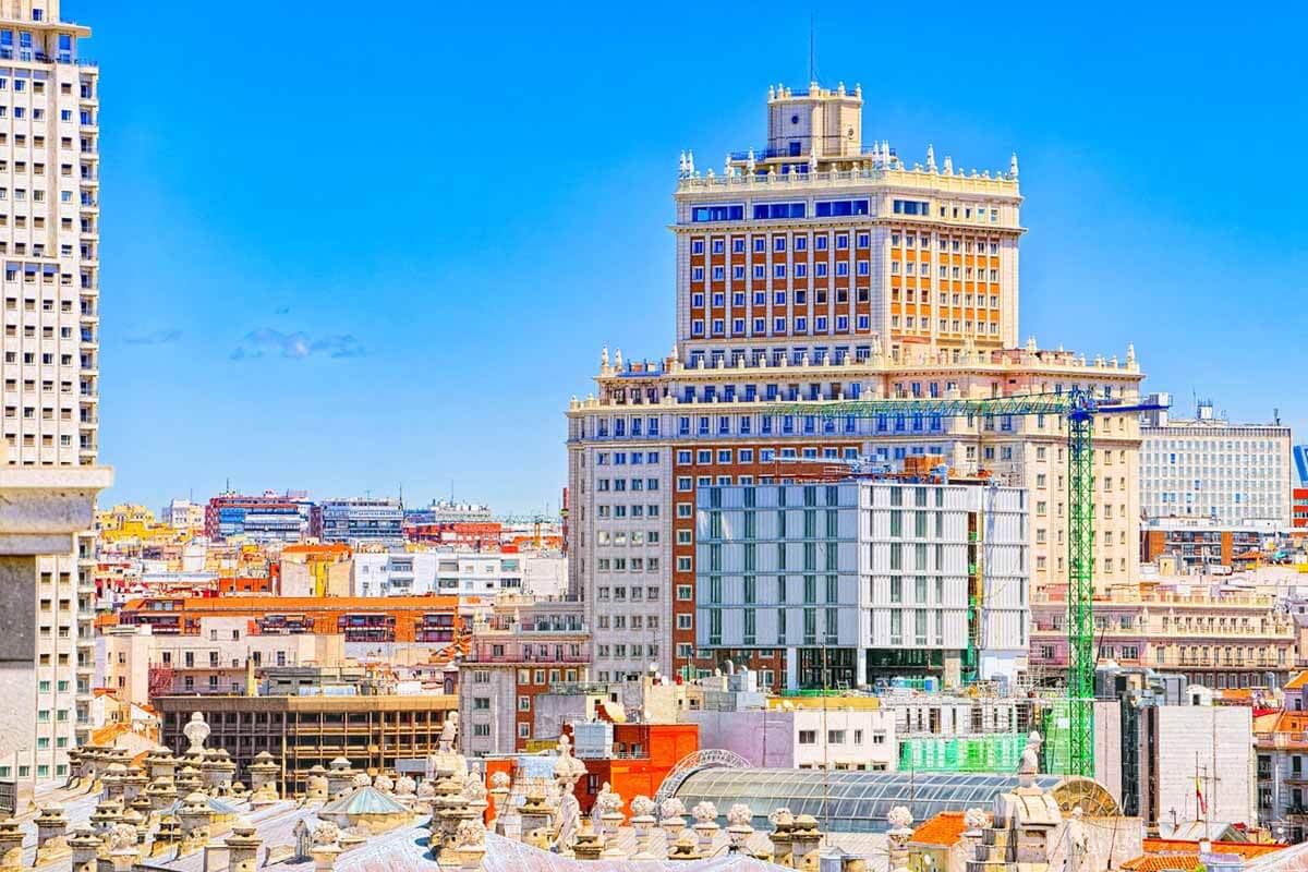 Comment faire de l'argent sur la revente de biens immobiliers en Espagne?