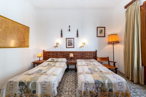 Townhouse à vendre à Andratx, Mallorca, Espagne, 7 chambres, 600 m2 No. 32829 - photo 8