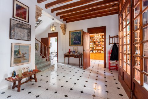 Townhouse à vendre à Andratx, Mallorca, Espagne, 7 chambres, 600 m2 No. 32829 - photo 5