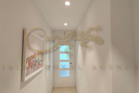Apartment à vendre à San Antonio De Portmany, Ibiza, Espagne, 1 chambre, 71 m2 No. 36026 - photo 6