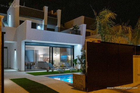 Villa à vendre à San Javier, Murcia, Espagne, 3 chambres, 220 m2 No. 36926 - photo 3