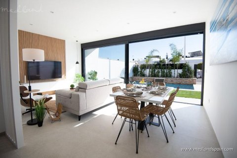 Villa à vendre à San Javier, Murcia, Espagne, 3 chambres, 220 m2 No. 36926 - photo 5