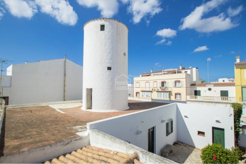 Townhouse à vendre à Ciutadella De Menorca, Menorca, Espagne, 5 chambres, 243 m2 No. 24233 - photo 12