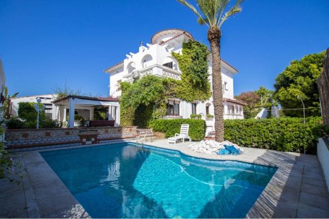 Villa à vendre Mahon, Menorca, Espagne, 10 chambres, 558 m2 No. 35486 - photo 1