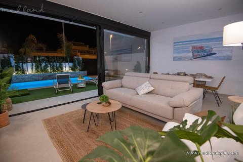 Villa à vendre à San Javier, Murcia, Espagne, 3 chambres, 220 m2 No. 36926 - photo 4