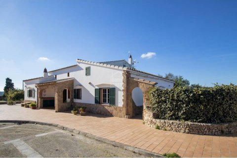 House à vendre Alaior, Menorca, Espagne, 5 chambres, 298 m2 No. 24029 - photo 1