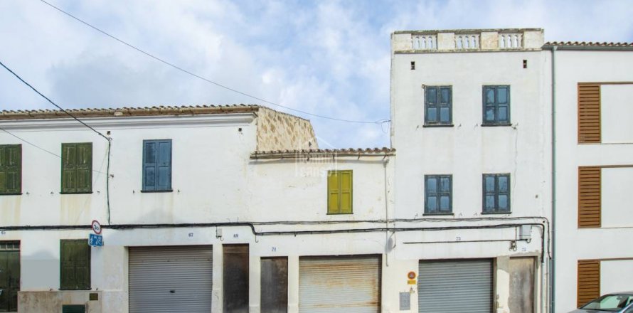 Townhouse à Alaior, Menorca, Espagne 1403 m2 No. 23846