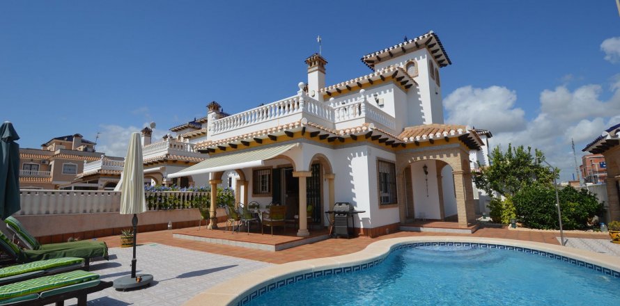 Villa à Cabo Roig, Alicante, Espagne 3 chambres, 105 m2 No. 36963
