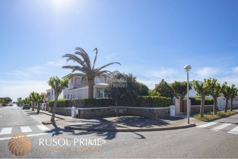 Villa à vendre à Mahon, Menorca, Espagne, 5 chambres, 411 m2 No. 39194 - photo 2