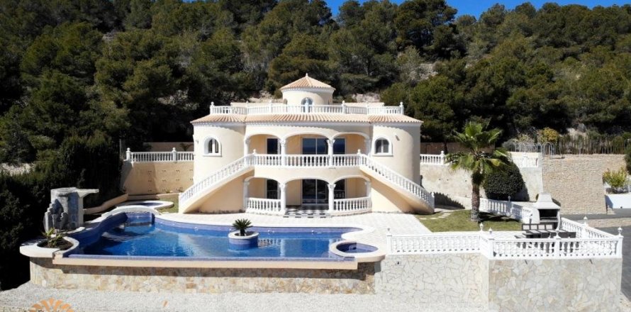 Villa à Calpe, Alicante, Espagne 4 chambres, 380 m2 No. 39559