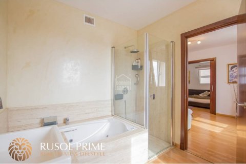 Villa à vendre à Mahon, Menorca, Espagne, 5 chambres, 352 m2 No. 39000 - photo 8