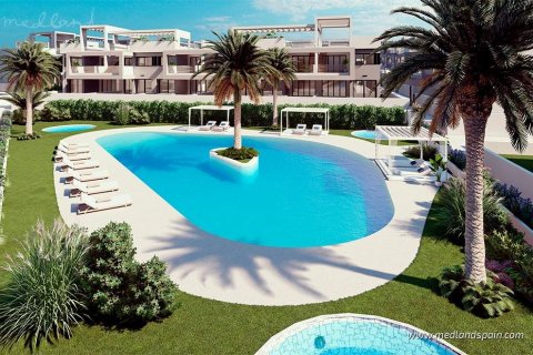 Apartment à vendre à Torrevieja, Alicante, Espagne, 2 chambres, 74 m2 No. 40304 - photo 9