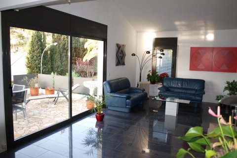 Villa à vendre Tossa de Mar, Girona, Espagne, 3 chambres, 150 m2 No. 41419 - photo 2