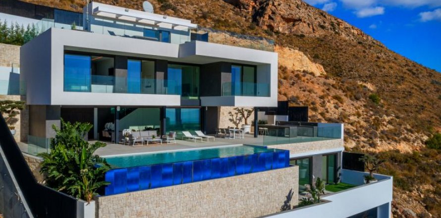 Villa à Finestrat, Alicante, Espagne 5 chambres, 615 m2 No. 42756