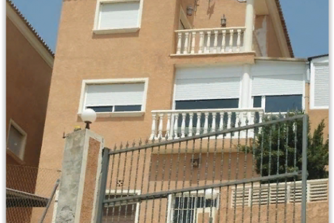 Villa à vendre à Villajoyosa, Alicante, Espagne, 3 chambres, 140 m2 No. 44450 - photo 3