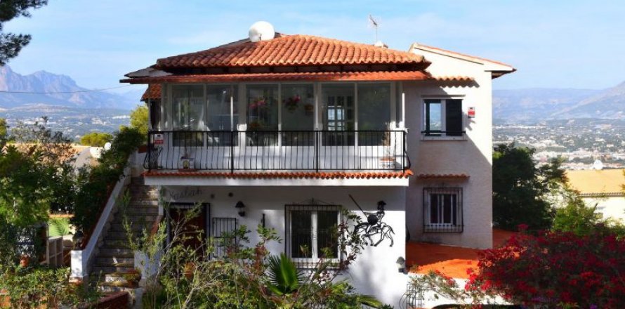 Villa à Alfaz del Pi, Alicante, Espagne 5 chambres, 460 m2 No. 41499