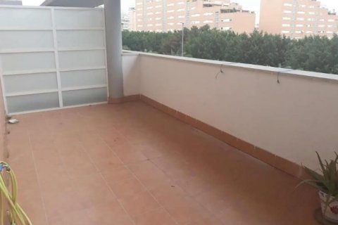 Apartment à vendre à Alicante, Espagne, 2 chambres, 113 m2 No. 45207 - photo 4