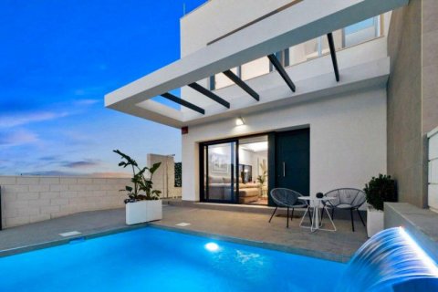 Villa à vendre à Villamartin, Alicante, Espagne, 3 chambres, 99 m2 No. 43051 - photo 1