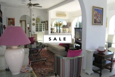 Villa à vendre à Benissa, Alicante, Espagne, 3 chambres, 230 m2 No. 45495 - photo 9